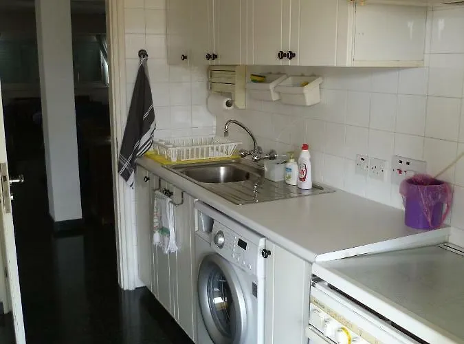 Alloggio in famiglia Private Deluxe With Balcony At Datacom Building